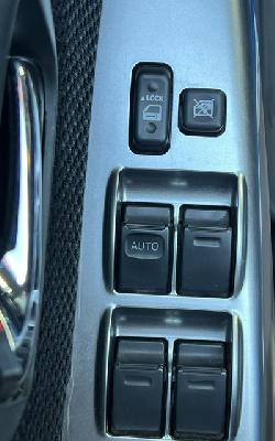 clda auto TOYOTA  3.0 L D4D Double Cabine INVINCIBLE 171CH BV5