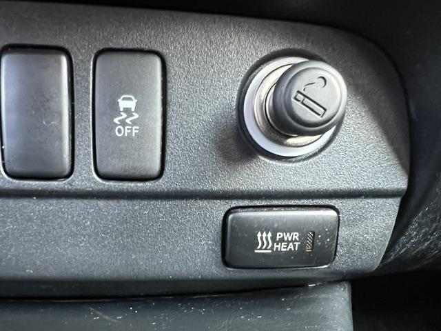 CLDA automobiles TOYOTA  3.0 L D4D Double Cabine INVINCIBLE 171CH BV5
