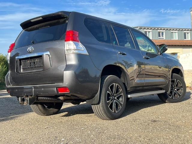 CLDA automobiles TOYOTA  KDJ150 3.0 L D4D VXE BVA 5P ( EN ARRIVAGE ) 