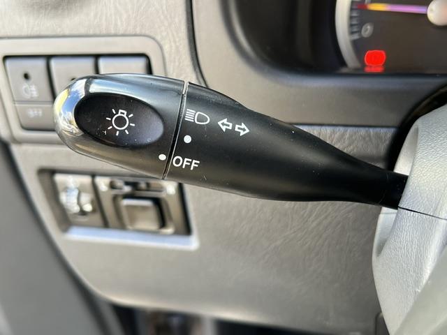CLDA automobiles SUZUKI  1.3 L VVTI STYLE 4WD N°2667