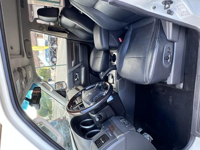 CLDA automobiles MITSUBISHI   3.2 L DID INSTYLE BVA 5 Portes, 7 places, 190CH N°2668