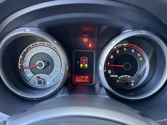 CLDA automobiles MITSUBISHI   3.2 L DID INSTYLE BVA 5 Portes, 7 places, 190CH N°2668