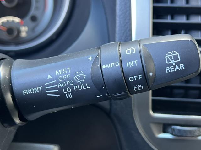 CLDA automobiles MITSUBISHI   3.2 L DID INSTYLE BVA 5 Portes, 7 places, 190CH N°2668