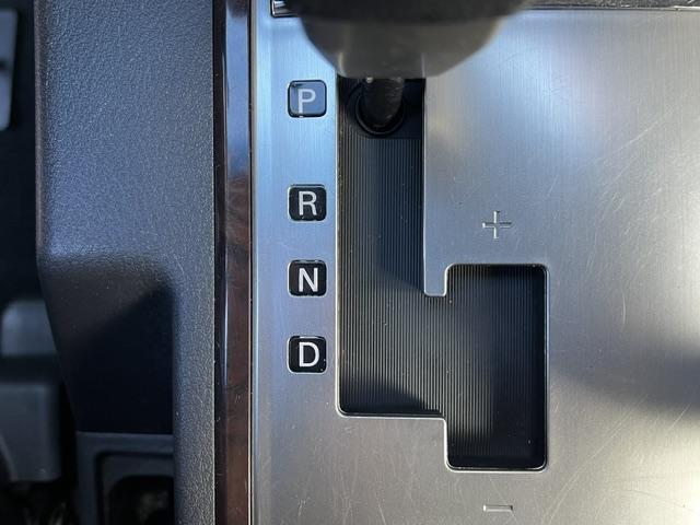 CLDA automobiles MITSUBISHI   3.2 L DID INSTYLE BVA 5 Portes, 7 places, 190CH N°2668