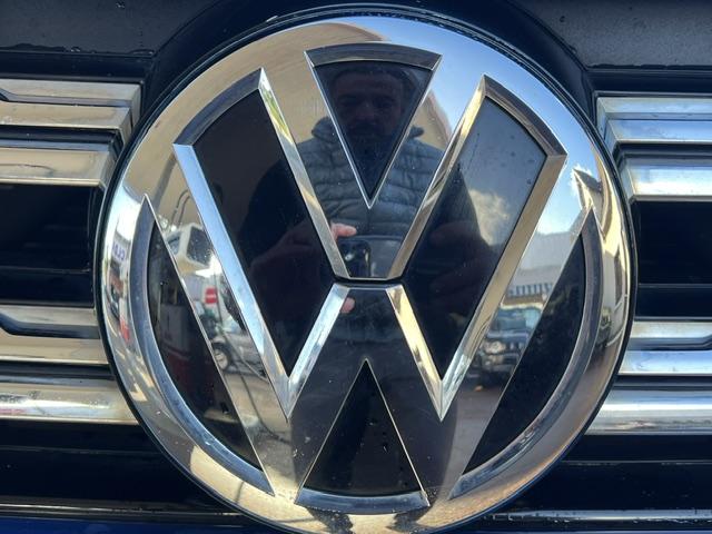 CLDA automobiles VOLKSWAGEN  3.0 L TDI Dble Cab 4 MOTION BVA 224CH AVENTURA